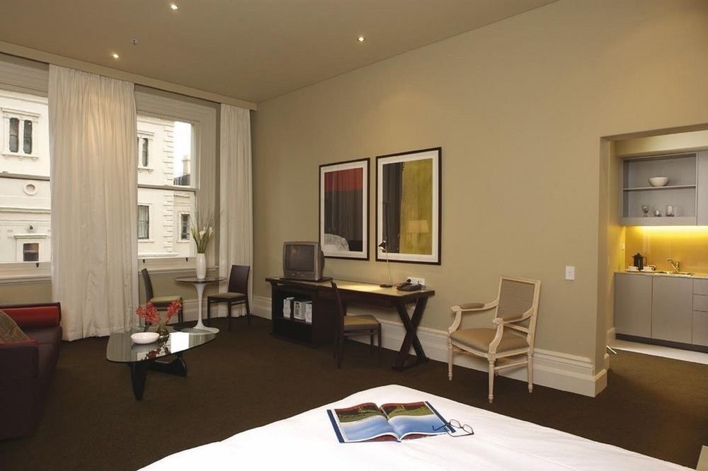 Adina Apartment Hotel Adelaide Treasury Eksteriør billede